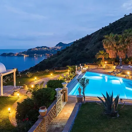 Buena Vista Villa Letojanni